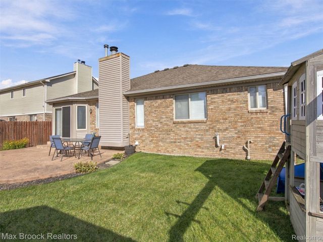 46149 Pat Street, Chesterfield Township, MI 48051