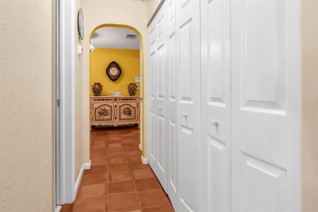 1464 NE 24th Court, Wilton Manors, FL 33305