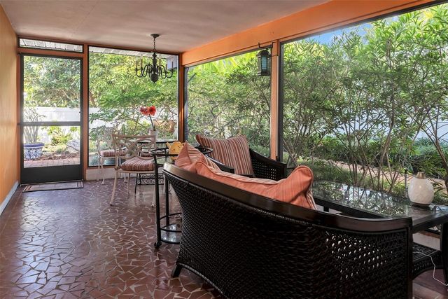 1464 NE 24th Court, Wilton Manors, FL 33305