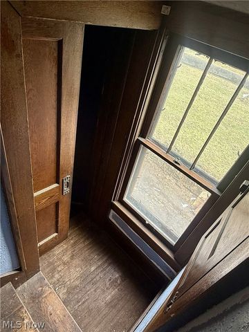 22 Brighton Drive, Akron, OH 44301