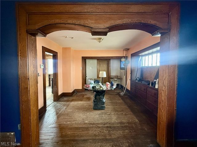 22 Brighton Drive, Akron, OH 44301