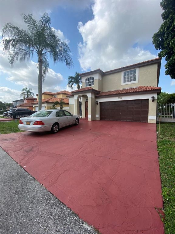 20030 NW 83rd Ct 0, Hialeah, FL 33015