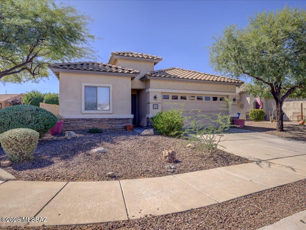 1265 W Via Cerro Colorado, Sahuarita, AZ 85629