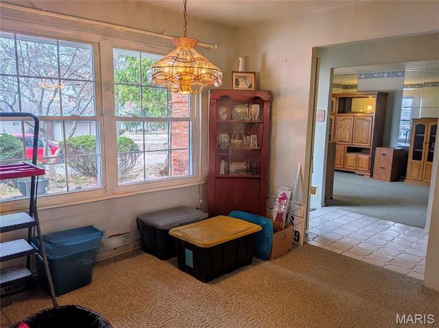 2590 Hackney Drive, Florissant, MO 63033