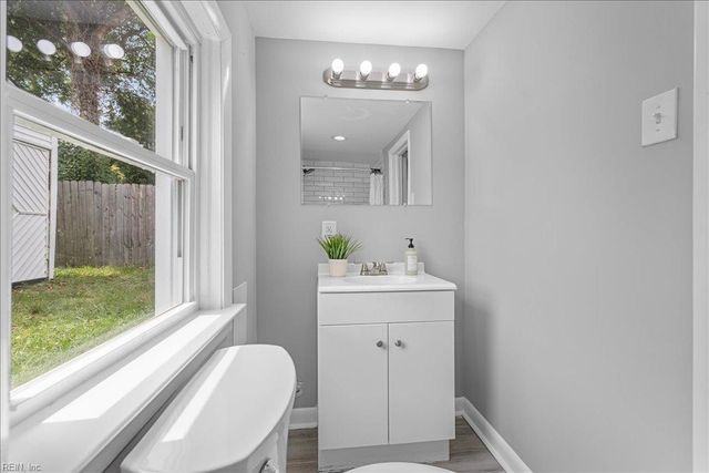 5385 Hummel DR, Norfolk, VA 23502