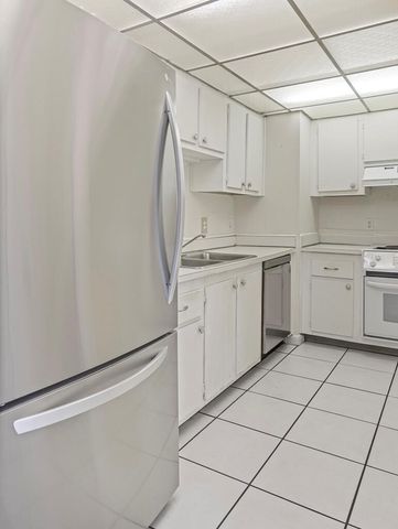 5600 N Flagler Drive 1501, West Palm Beach, FL 33407