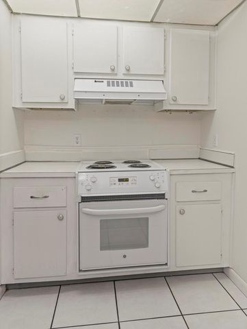 5600 N Flagler Drive 1501, West Palm Beach, FL 33407