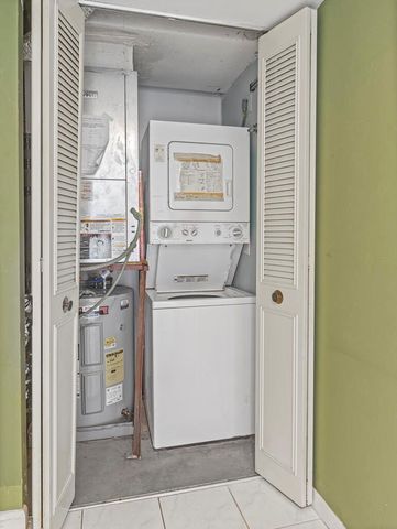 5600 N Flagler Drive 1501, West Palm Beach, FL 33407