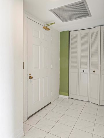 5600 N Flagler Drive 1501, West Palm Beach, FL 33407