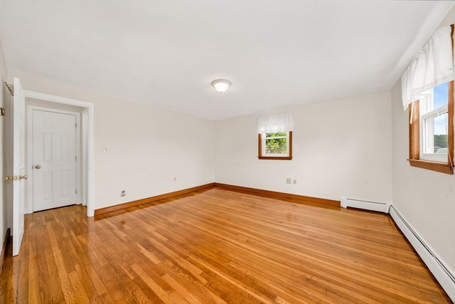 17 Dale Cir., Waltham, MA 02451