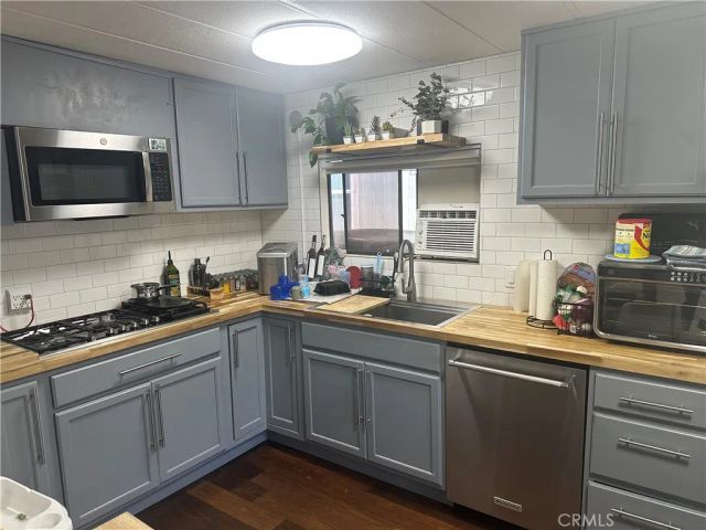 732 E Route 66 4, Glendora, CA 91740