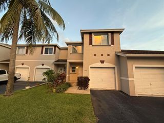 846 NW 42nd Place, Deerfield Beach, FL 33064