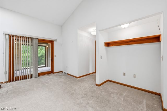 1453 Tripodi Circle C, Niles, OH 44446