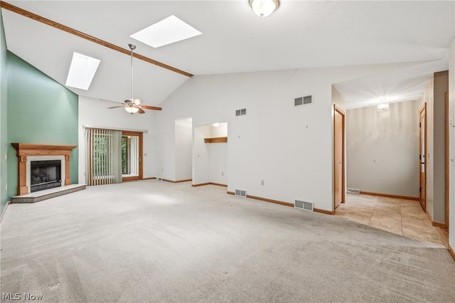 1453 Tripodi Circle C, Niles, OH 44446