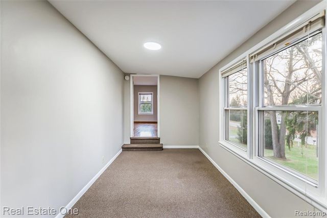 4141 Van Amberg Road, Brighton, MI 48114