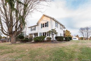 4141 Van Amberg Road, Brighton, MI 48114
