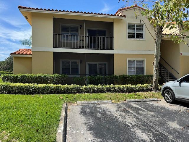 1227 SW Lion Avenue SW 301, Pompano Beach, FL 33069