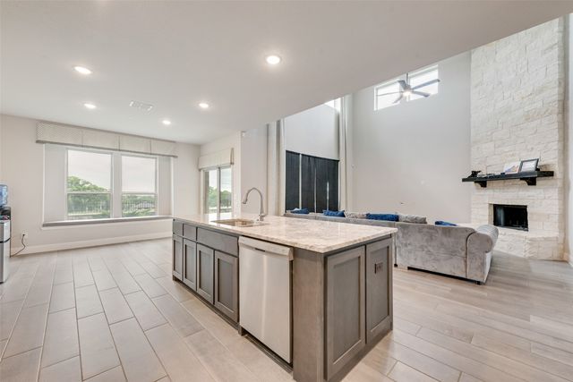 194 Morning Light Lane, Waxahachie, TX 75165