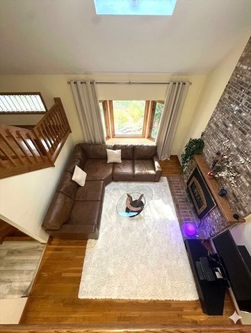 251 Cox St, Hudson, MA 01749
