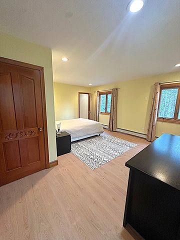 251 Cox St, Hudson, MA 01749
