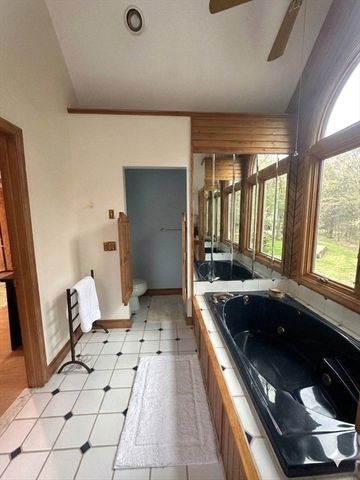 251 Cox St, Hudson, MA 01749