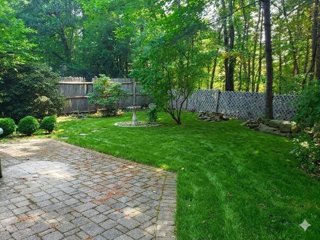 251 Cox St, Hudson, MA 01749