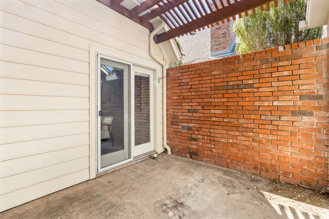 5632 Encore Drive, Dallas, TX 75240