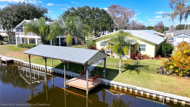 237 Wild Duck Point, Lorida, FL 33857