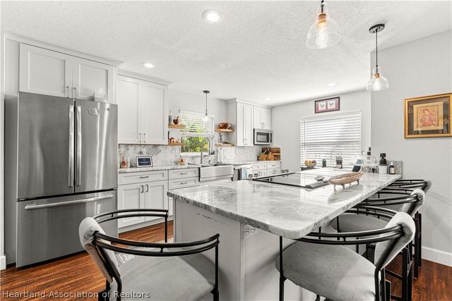 237 Wild Duck Point, Lorida, FL 33857