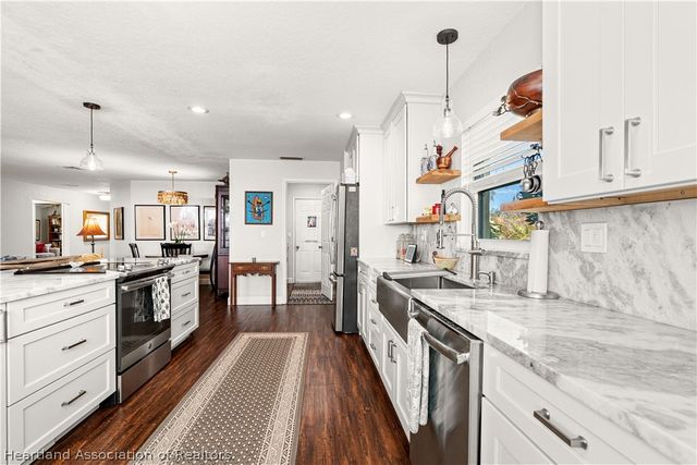 237 Wild Duck Point, Lorida, FL 33857