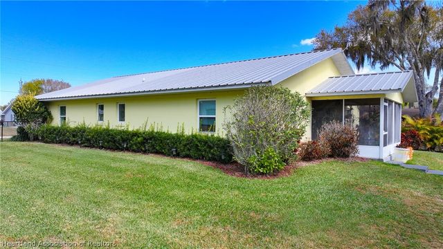 237 Wild Duck Point, Lorida, FL 33857