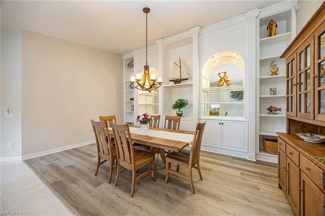 3006 Futuna LN, Naples, FL 34119