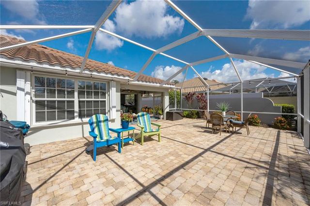 3006 Futuna LN, Naples, FL 34119