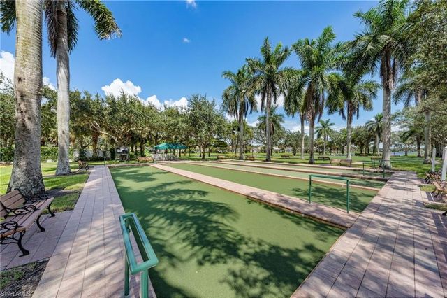 3006 Futuna LN, Naples, FL 34119