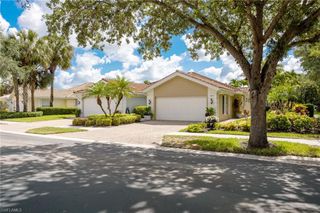 3006 Futuna LN, Naples, FL 34119