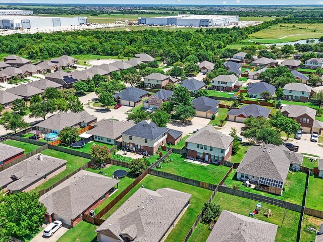 2009 Cooper Ridge Lane, Heartland, TX 75126