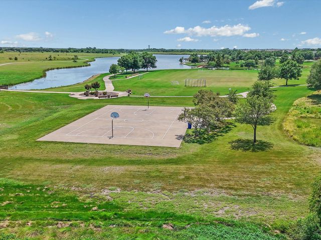 2009 Cooper Ridge Lane, Heartland, TX 75126