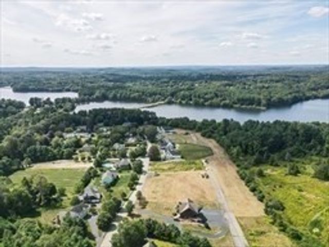 26C Meadow Lane, Southborough, MA 01772
