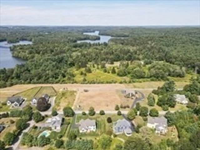 26C Meadow Lane, Southborough, MA 01772
