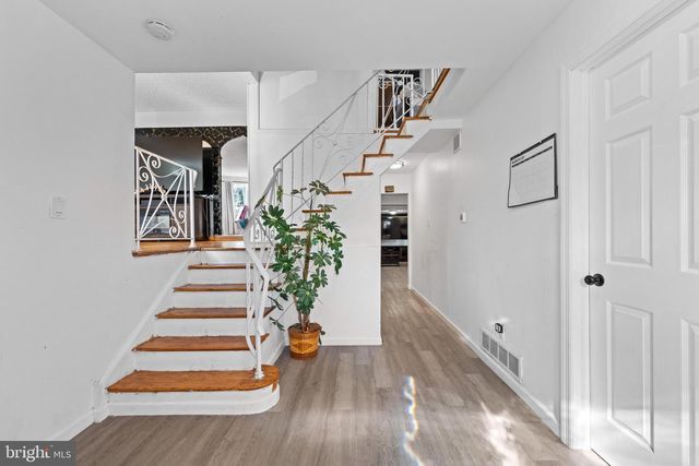315 STATE ST, Blackwood, NJ 08012