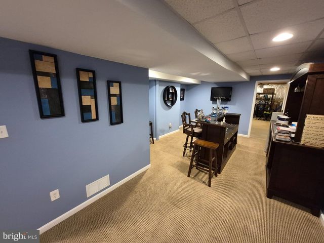 422 POST OAK LN, Newark, DE 19702