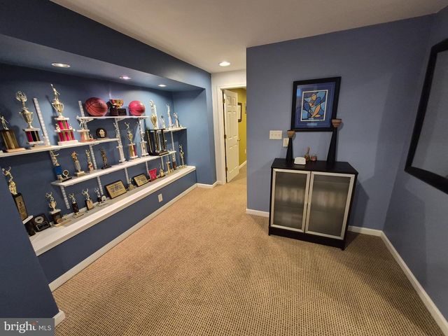 422 POST OAK LN, Newark, DE 19702