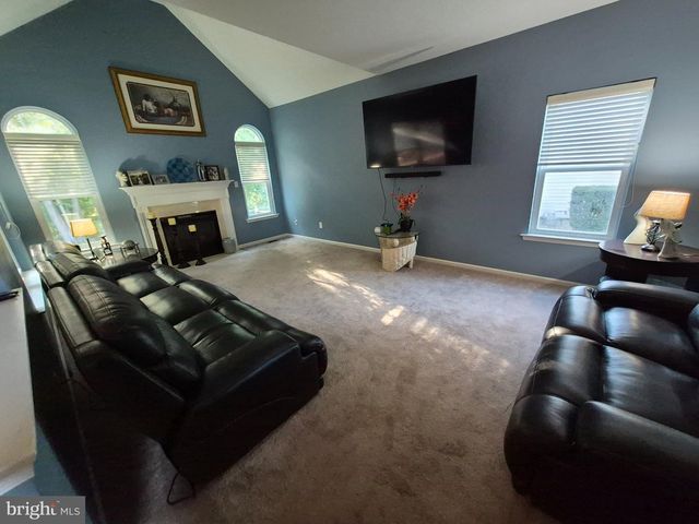 422 POST OAK LN, Newark, DE 19702