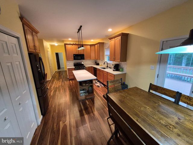 422 POST OAK LN, Newark, DE 19702