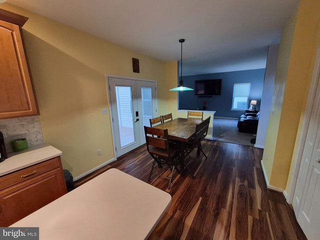422 POST OAK LN, Newark, DE 19702