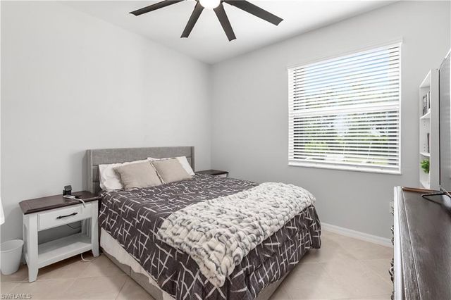 2639 Scarlet WAY, Naples, FL 34120