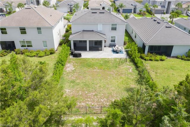 2639 Scarlet WAY, Naples, FL 34120