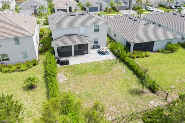 2639 Scarlet WAY, Naples, FL 34120