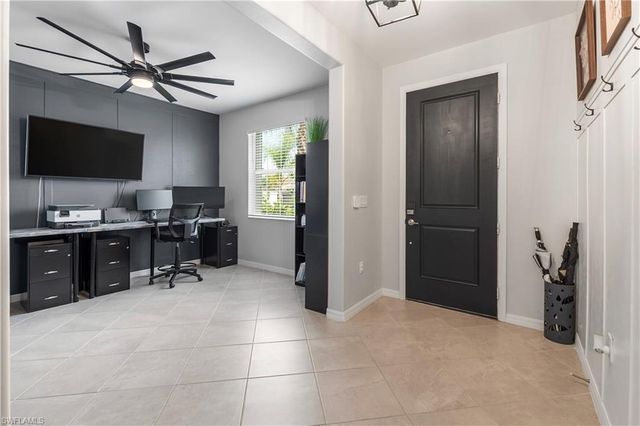 2639 Scarlet WAY, Naples, FL 34120