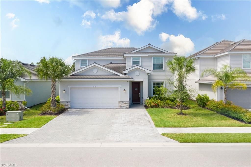 2639 Scarlet WAY, Naples, FL 34120